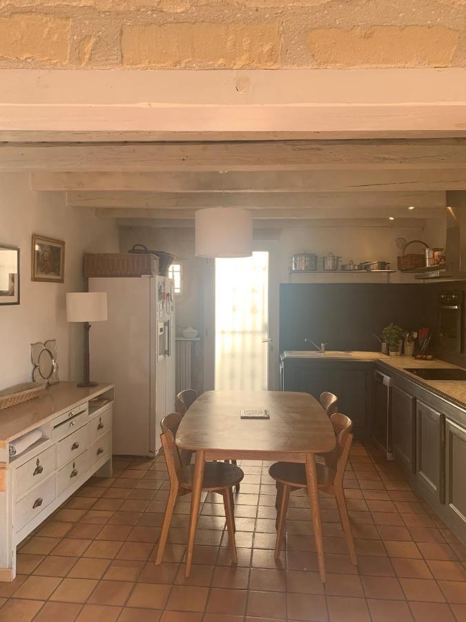 Fourques  La Maison De Cerise מראה חיצוני תמונה
