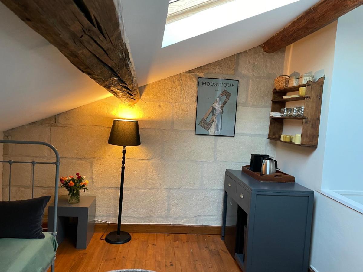 Fourques  La Maison De Cerise מראה חיצוני תמונה